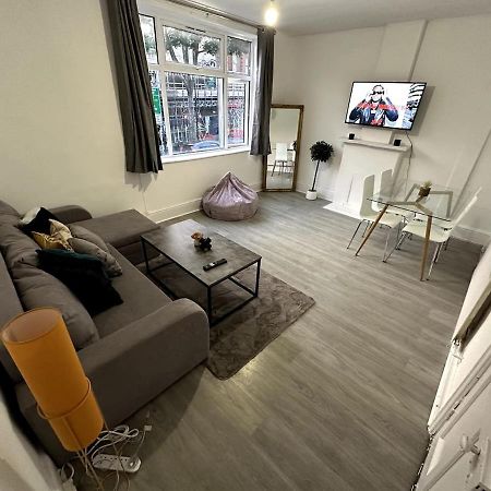 Wonderful 2 Bedroom On Tower Bridge Λονδίνο Εξωτερικό φωτογραφία